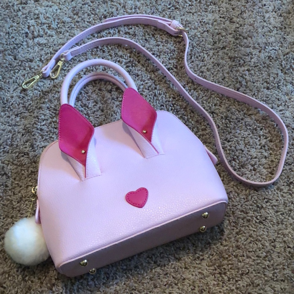 Charming Charlie bunny hand bag